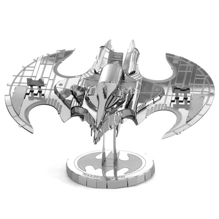 Produktbild Metal Earth Batman Batwing 1989