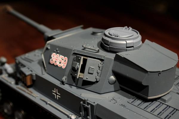 Image du produit Es-toys RC char de combat IV Ausf.F-2 (RTR Prêt à fonctionner)