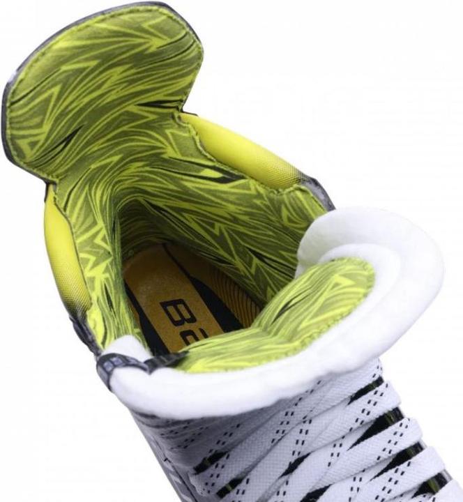 Actual product image Bauer Vapor X4 SR roller hockey skates (SR 9.5 - 45, FIT 2) (45)