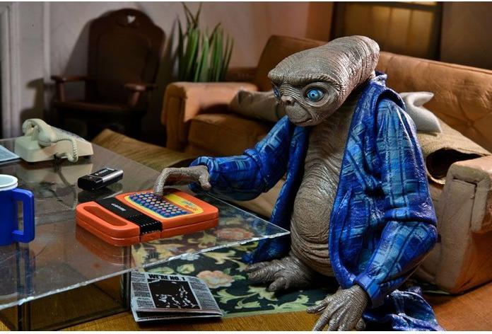 Image du produit Neca E.T., l'extra-terrestre: Ultimate Telepathic E.T.