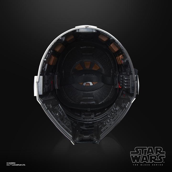 Actual product image Hasbro The Black Series: The Mandalorian Helmet
