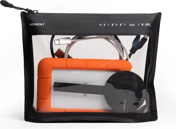 Actual product image Moment Reusable Travel Film Pouch - Small Black