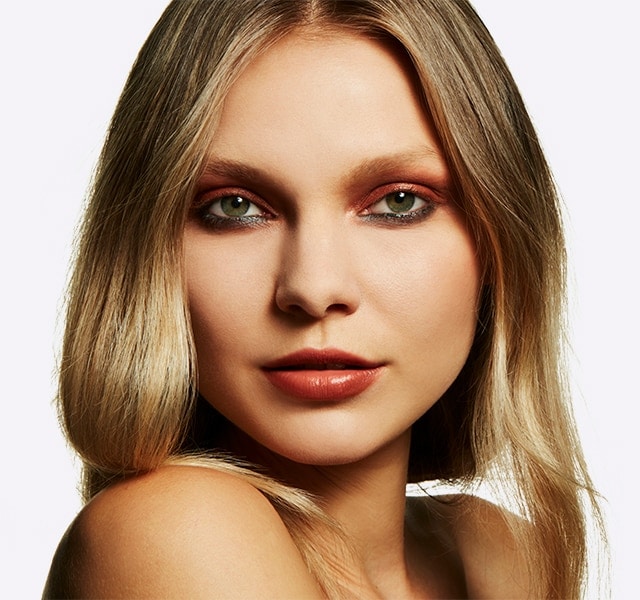 Actual product image MAC Cosmetics Pro Longwear Concealer (NC20)