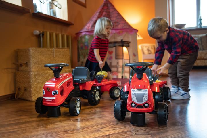 Actual product image Falk Toys Sliding vehicle pedal tractor with trailer