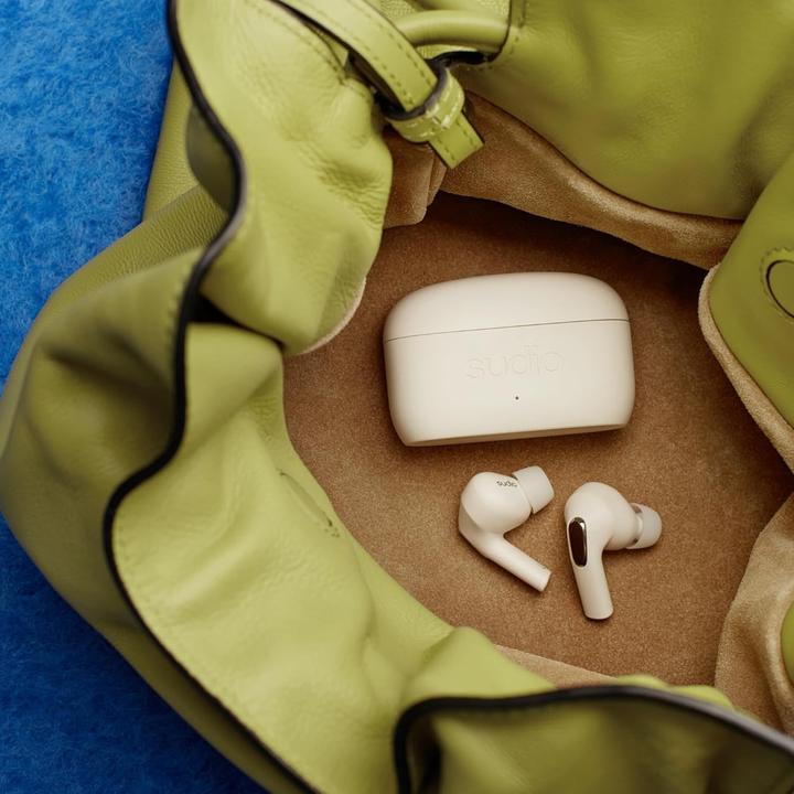 Actual product image Sudio E3 White (ANC, 6.50 h, Wireless)