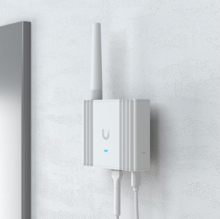 Image du produit Ubiquiti UniFi SuperLink &bull UniFi Protect Sensor Gateway &bull Bluetooth &bull PoE &bull UP-Super