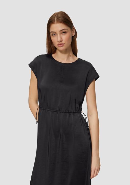 Actual product image S.Oliver Kleid Ärmelloses Satinkleid mit Taillenzug (38)