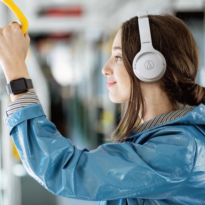Actual product image Audio-Technica ATH-S220BTWH (No noise cancellation, 60 h, Wireless, Cable)
