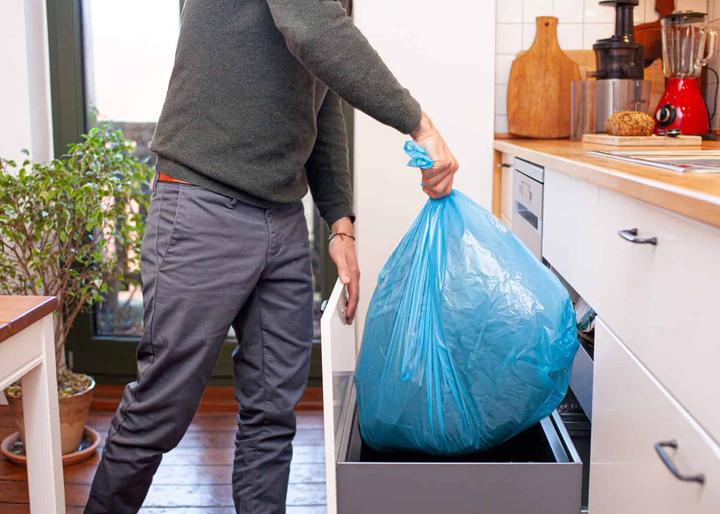 Produktbild The Sustainable People Recycling Zugband-Müllbeutel - 22 µm - reissfest (20 x, 60 l)