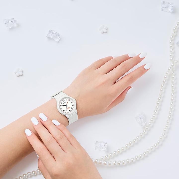 Produktbild Casio Kinderuhr LQ-24B-7BDF + BOX (30 mm)