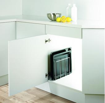 Produktbild Peka Metall Halter für Kuchenbleche und Rüstbretter (1 Stk.)