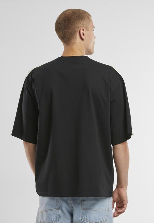 Produktbild Urban Classics Tennis Core Tee - 189363 (M)
