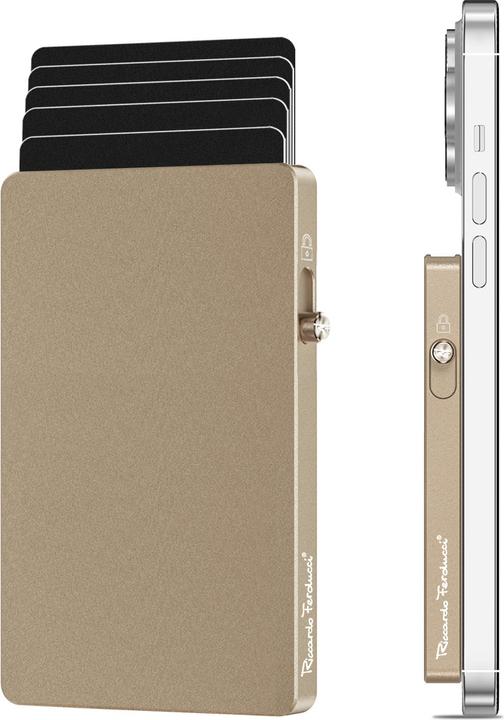 Actual product image Riccardo Ferducci Credit card case