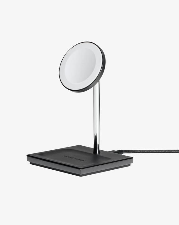 Actual product image Native Union Charging station white (7.50 W)