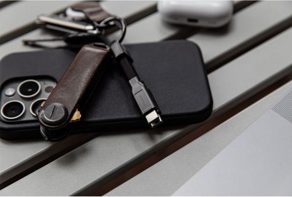 Immagine prodotto Nomad ChargeKey USB-C to USB-C 240W Charging Cable 12cm (0.12 m, USB 3.1, 240 W)