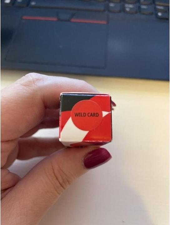 Actual product image MAC Cosmetics Lipstick Hypnotizing Holiday (Wild card)