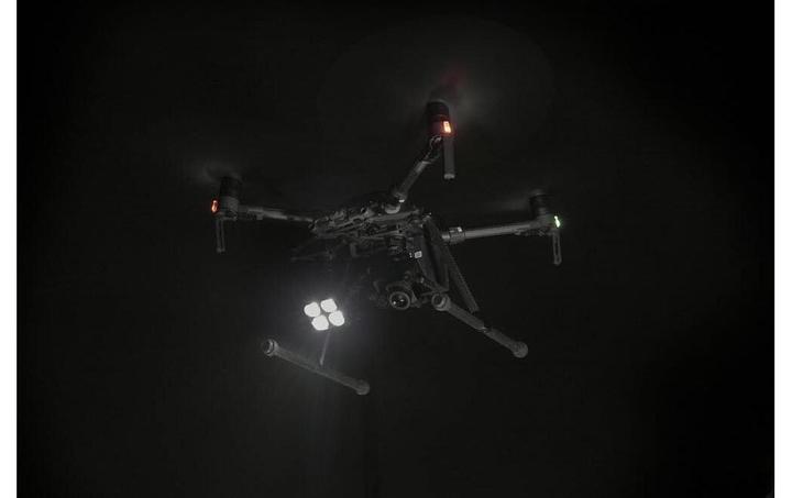 Image du produit DJI Projecteur Wingsland Z15 Gimbal Spotlight (Éclairage des drones)