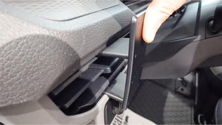 Image du produit Brodit ProClip VW T7 Transporter/Pickup 25-26