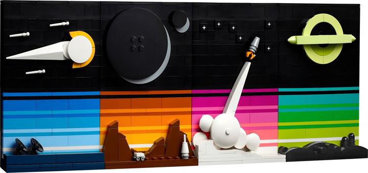 Actual product image LEGO Ideas - Stories from the Space Age (21340, LEGO Ideas, LEGO Rare Sets)