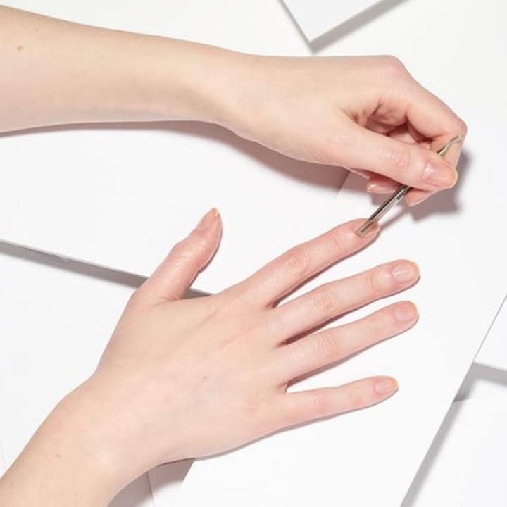 Produktbild Tweezerman Mini Nagel Notfall