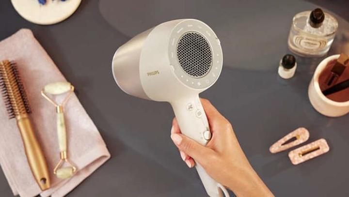 Actual product image Philips BHD829/00 (1800 W)