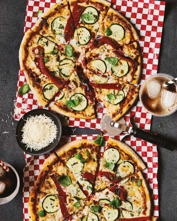 Produktbild Panini Das offizielle Five Nights at Freddy's Kochbuch (Deutsch, Rob Morris, Scott Cawthon, 2024)