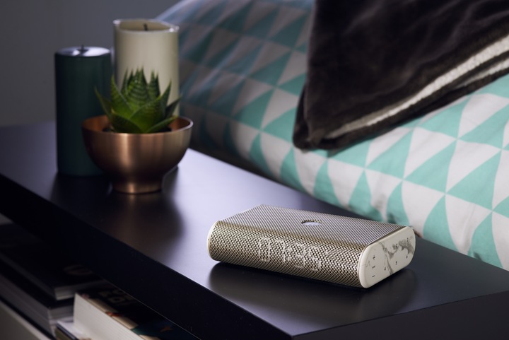 Actual product image Lexon Miami Time Radio
