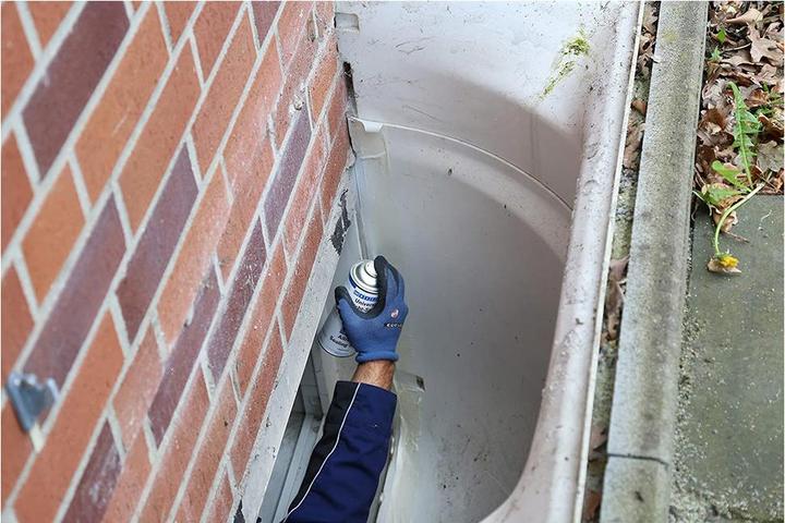 Actual product image Weicon Sealing Spray Manufacturer's Colour White 11553400 400 ml (White, 400 ml)