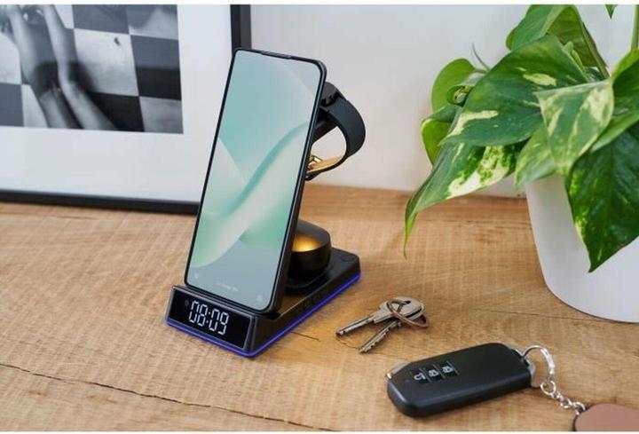 Actual product image Bigben CL750IS sw 4-in-1 charging station clock,night light,3xinduction,1xUSB,Android