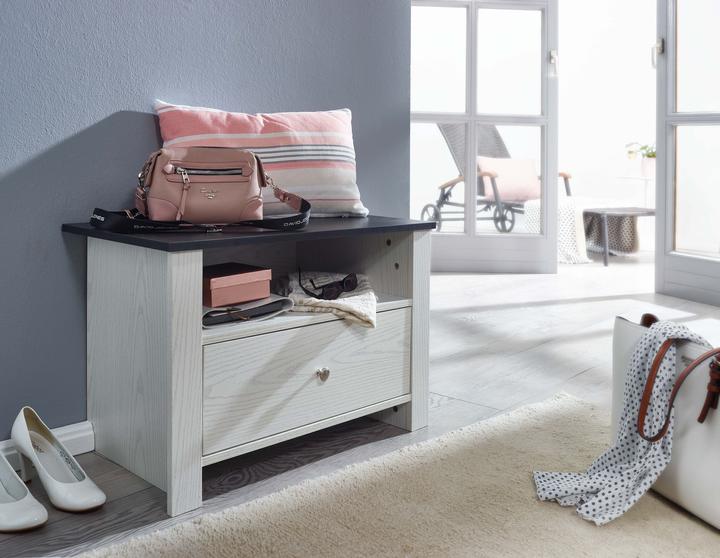 Actual product image Wohnling Elle (68.50 x 40 x 46 cm)