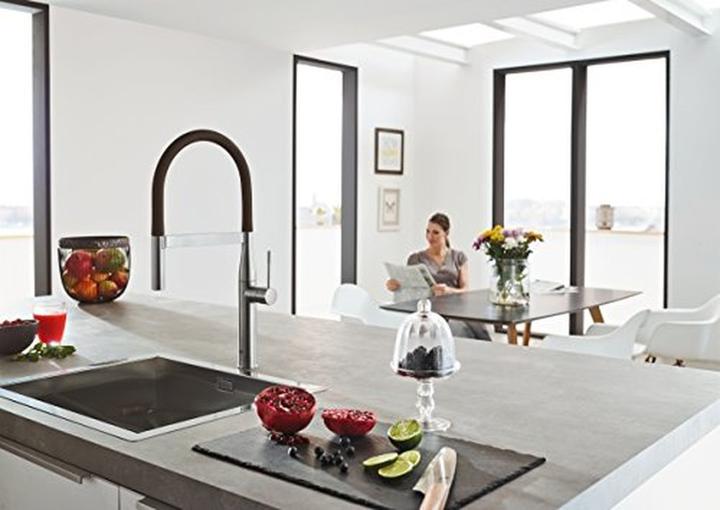 Actual product image Grohe Essence single-lever sink mixer