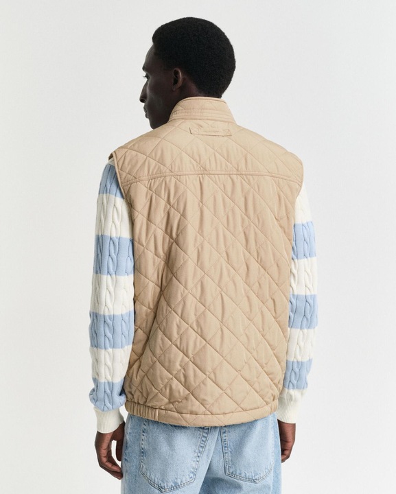 Actual product image GANT Waterproof sleeveless jacket (L)