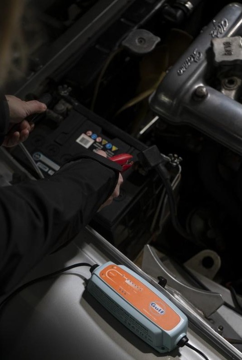 Actual product image Ctek Chargeur de batterie intelligent CT5 GULF EDITION limitée 12V 5A (12V)