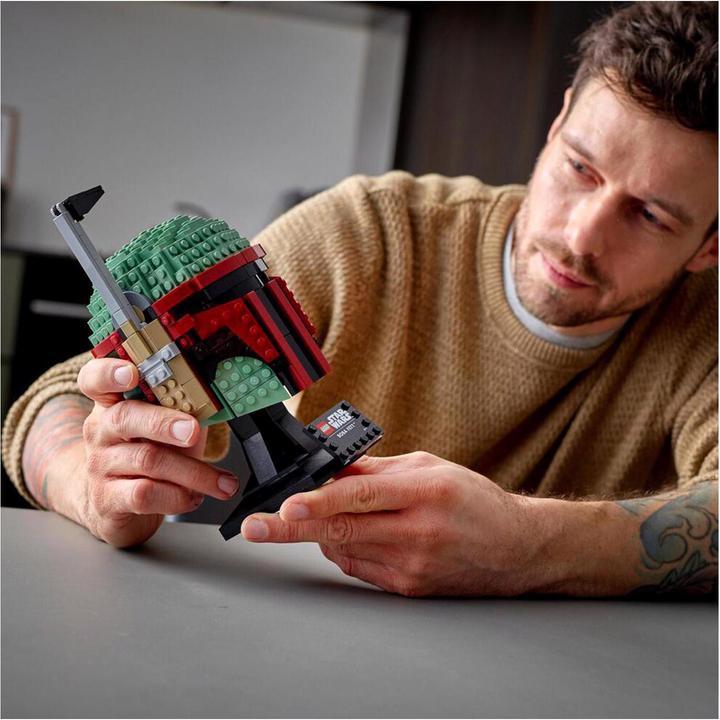 Actual product image LEGO Boba Fett Helmet (75277, LEGO Star Wars)