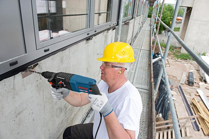 Actual product image Bosch Professional Rotary hammer drill with SDS plus GBH 2-26 F, carry case (Electrical connection)