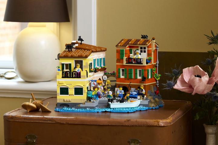 Productafbeelding LEGO De Italiaanse Rivièra (LEGO Ideeën)
