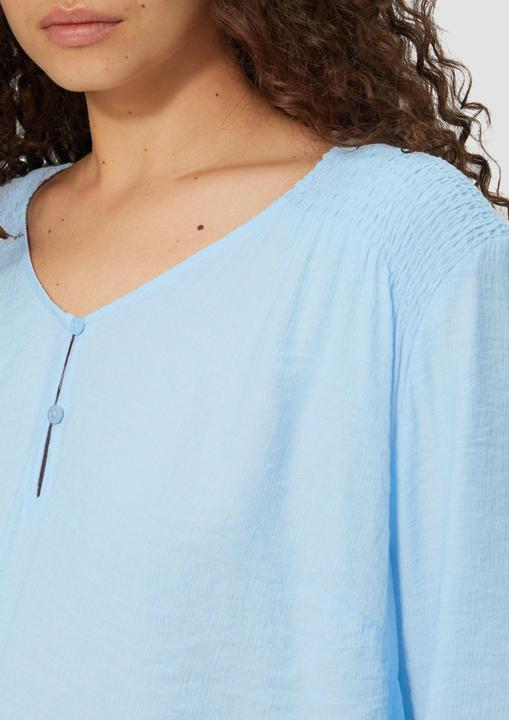 Actual product image S.Oliver Bluse Strukturierte Bluse aus Viskosemix mit Smok-Details (46)