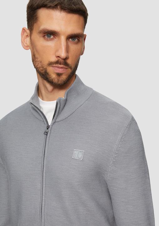 Produktbild s.Oliver Strickjacke Strukturierte Strickjacke mit Logo-Patch (L)