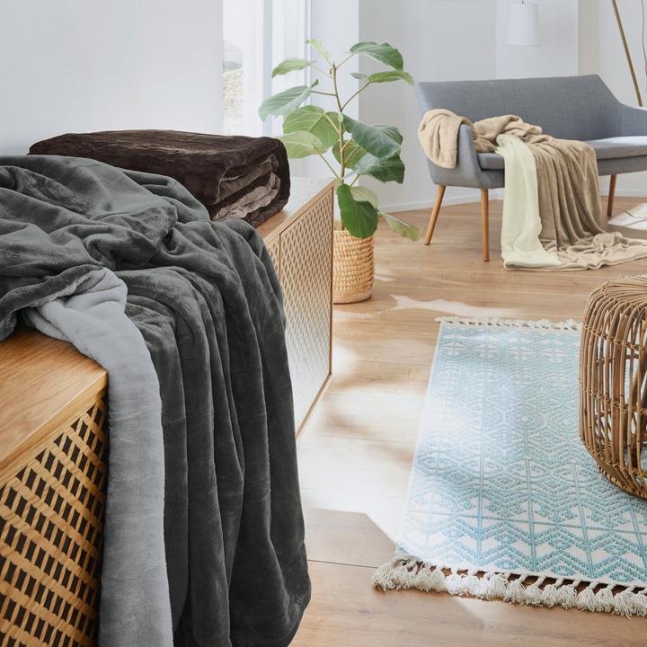 Actual product image S.Oliver Wohndecke (150 x 200 cm)