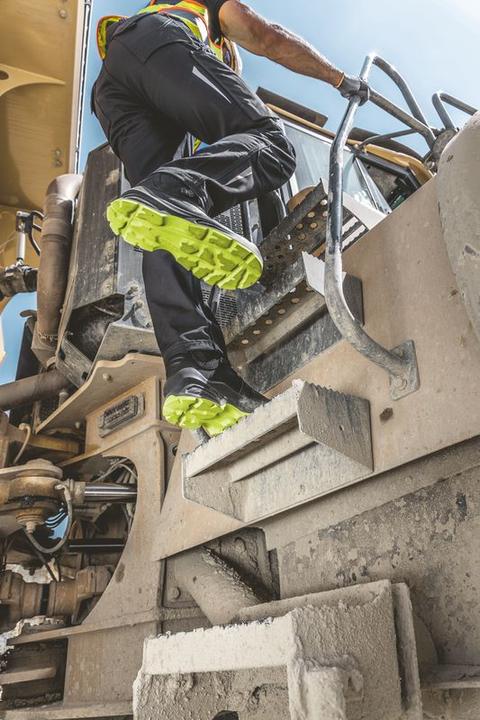 Actual product image Uvex 3 (S3, 38)