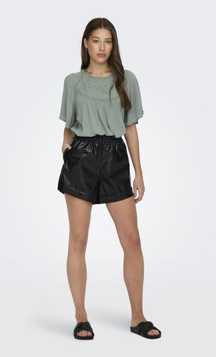 Image du produit Only Short en similicuir (M)