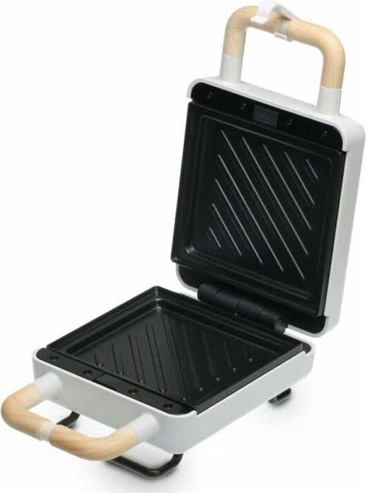 Actual product image ADE Waffle Iron White