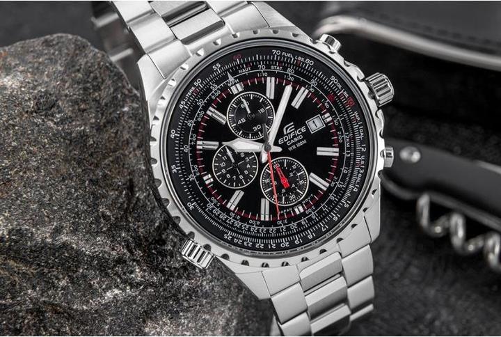 Image du produit Casio Edifice - EF-527D-1AVEF (Chronographe, 45 mm)
