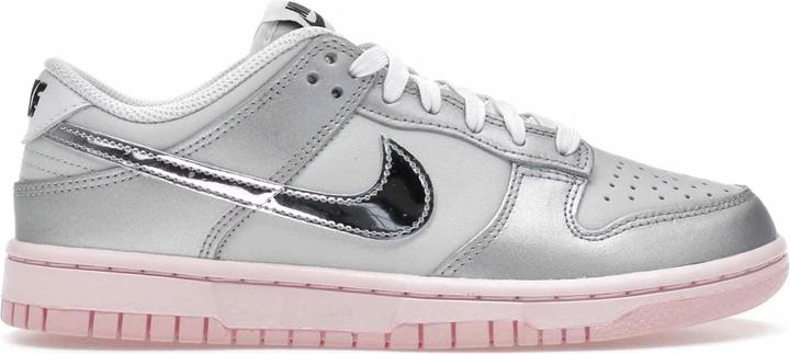 Image du produit Nike Dunk Low LX Metallic Silver Pink Foam (Women's) (38)