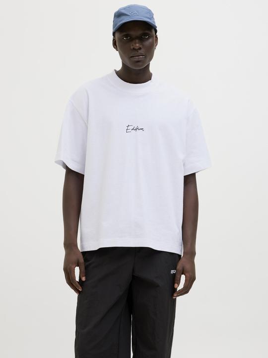 Produktbild Jack & Jones Rückenprint Rundhalsausschnitt T-shirt T-shirt (M)