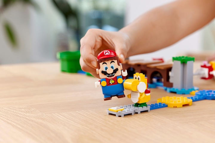 Actual product image LEGO Maxi Igloos Beach Trip - Expansion Set (71400, LEGO Super Mario)