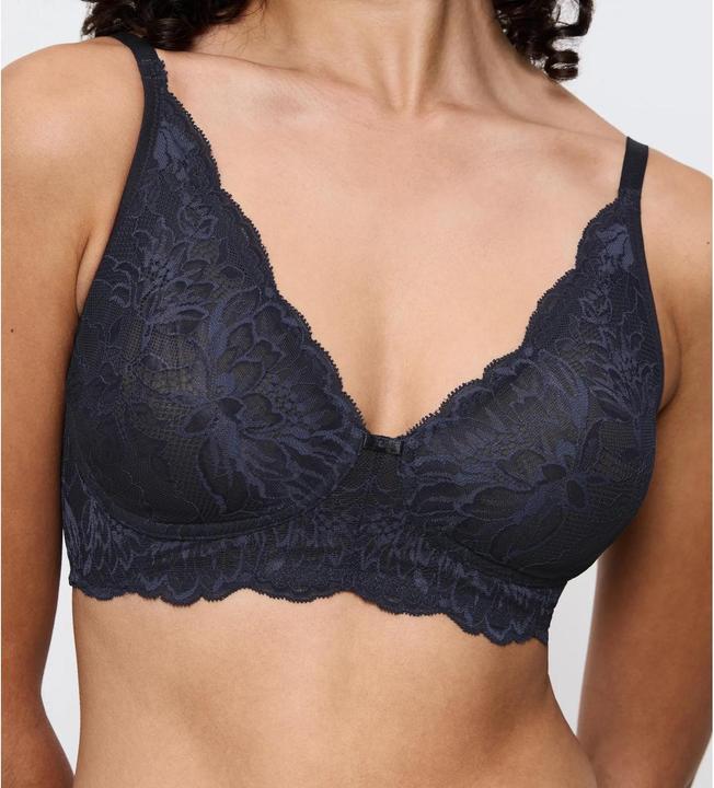 Actual product image Triumph T-Shirt-BH Amourette Charm (Single pack, 80 C)