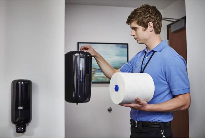 Actual product image Tork Hand Towel Roll Green 625x6 (1 x)