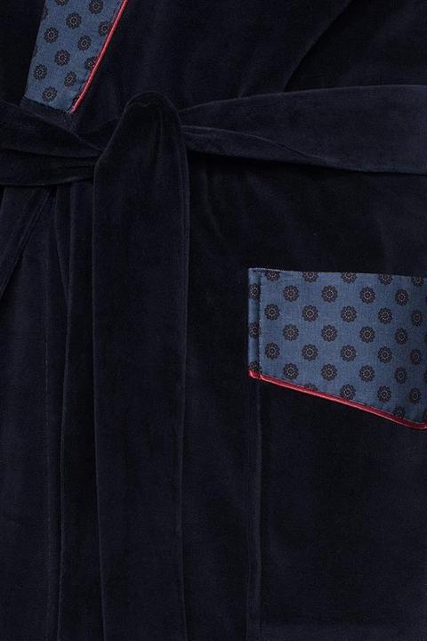 Actual product image Leverie Dressing gown (4XL)