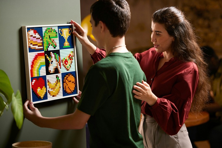 Actual product image LEGO Joint art project (21226, LEGO Rare Sets)
